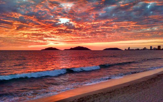 ¿Por Qué Mazatlán es uno de los Destinos Inmobiliarios Más Atractivos de México? - Articulos - DePreventa Bienes Raíces - 1